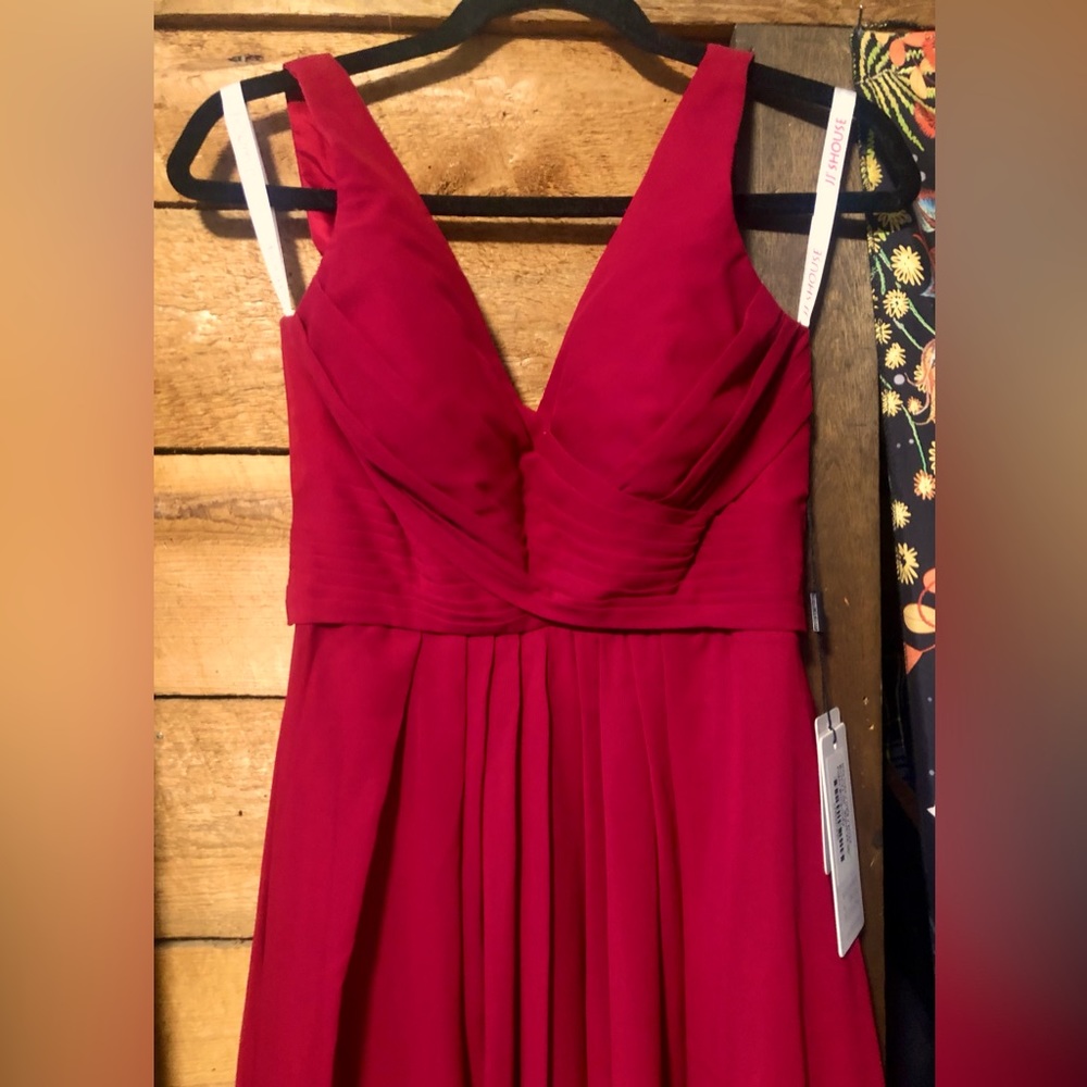 JJ’s House Beautiful Burgundy V Neck Chiffon Red Maxi Bridesmaid Prom Dress NWT
